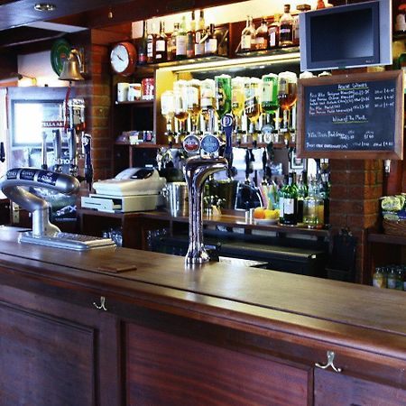 Hotel Lion And Fiddle Trowbridge Exteriér fotografie
