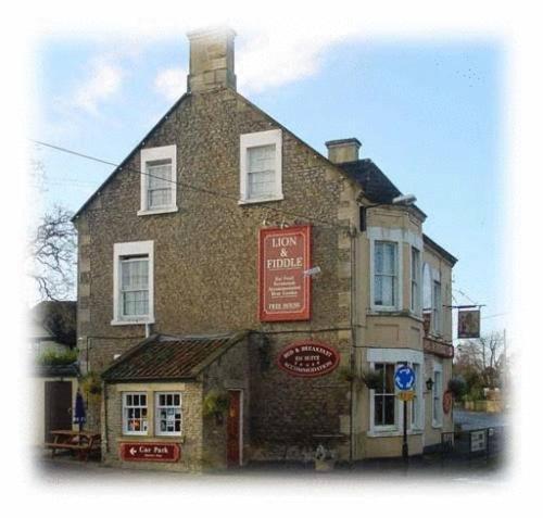 Hotel Lion And Fiddle Trowbridge Exteriér fotografie